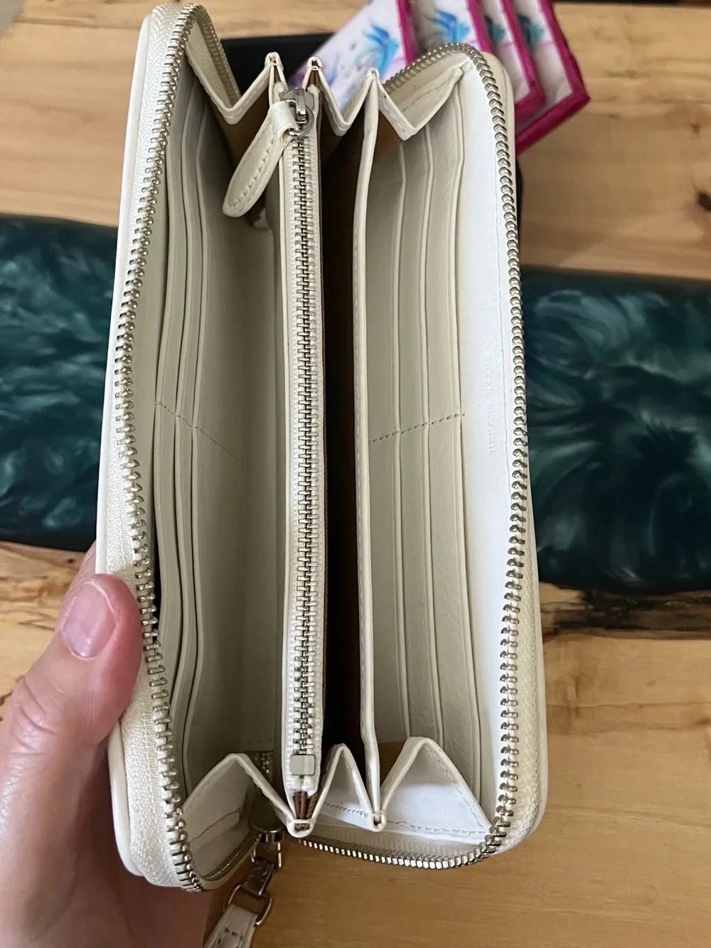 Ralph Lauren White Leather Women's Zip around wallet
